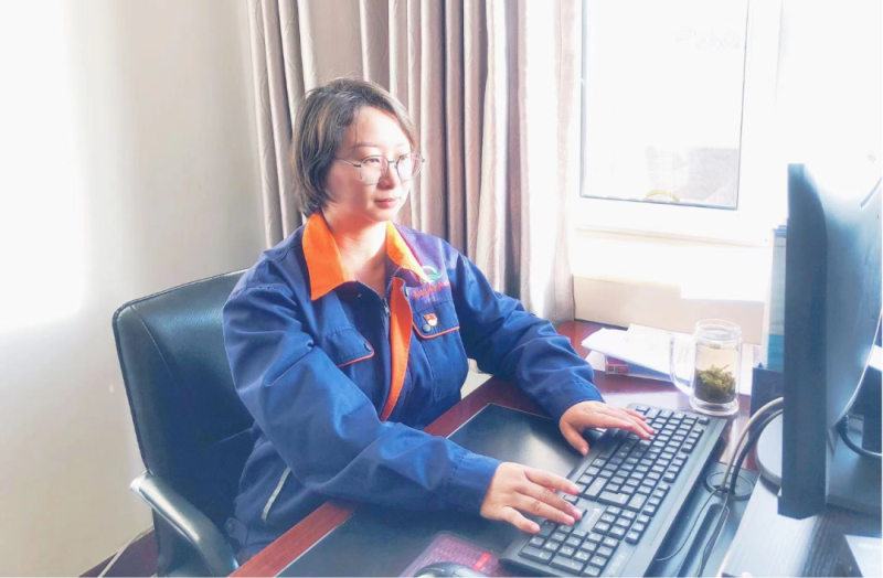 省物產(chǎn)集團(tuán)黨務(wù)工作者、先進(jìn)模范持續(xù)熱議黨的二十大精神（二）